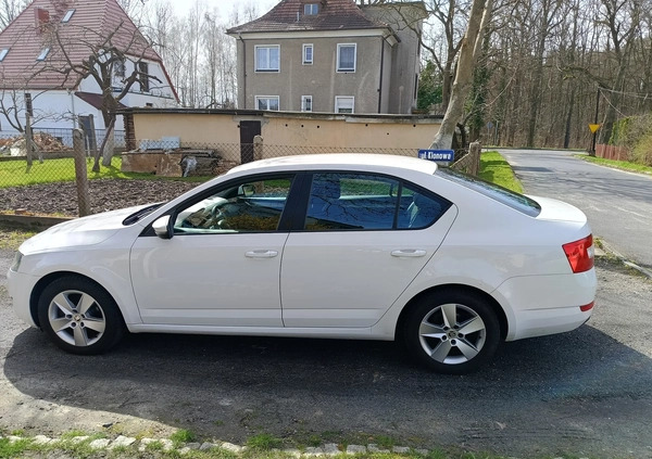 Skoda Octavia cena 26999 przebieg: 344000, rok produkcji 2014 z Żary małe 191